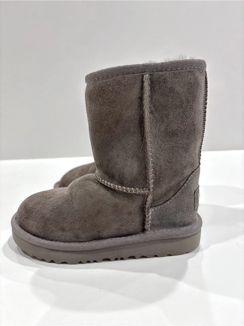 UGG these classic